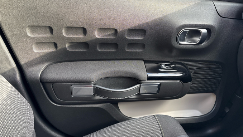 Citroen C3 1.2 PureTech 110 Plus 5dr EAT6 Petrol Hatchback